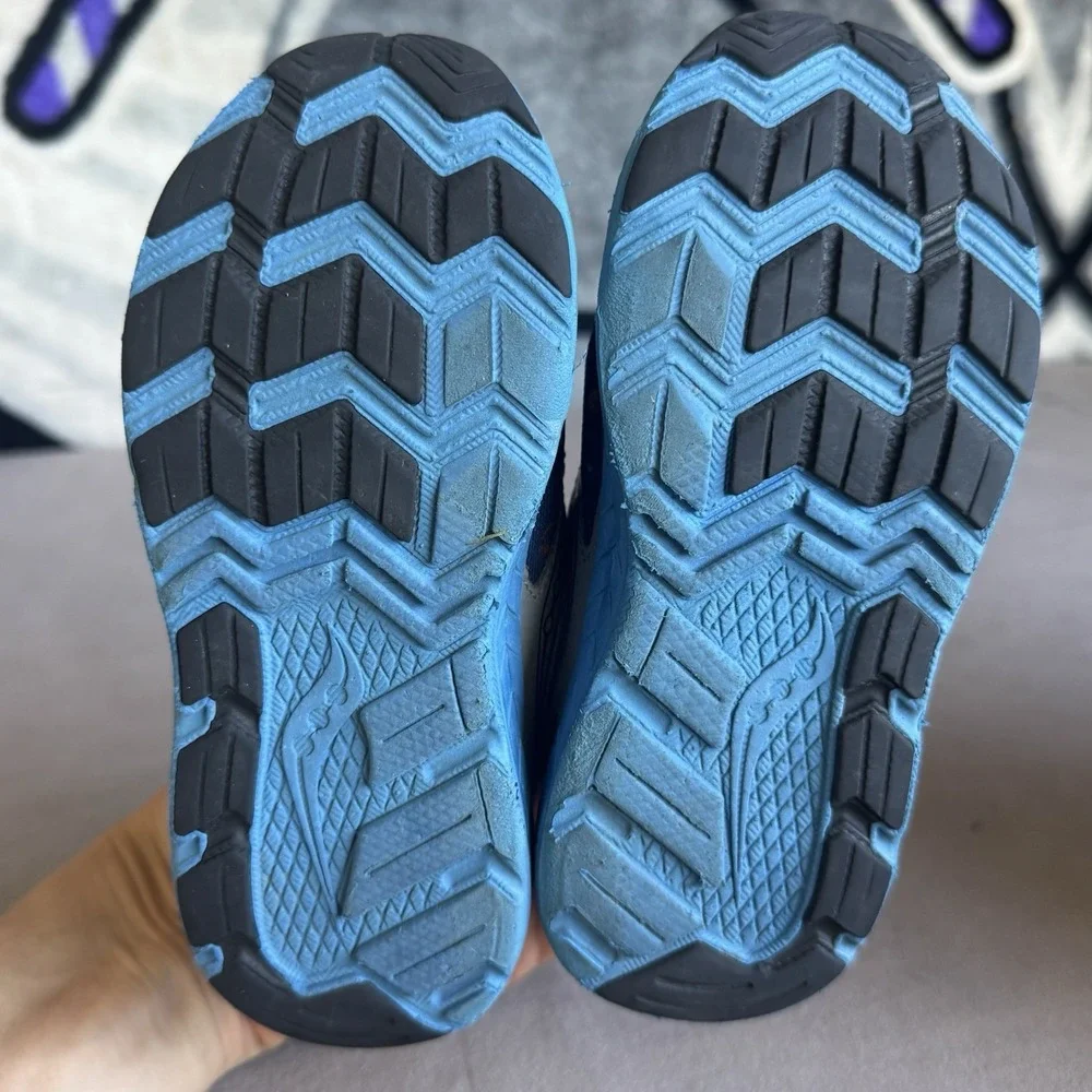 Size 11c - Saucony Junior‎ Boy's Ride 10 Shoe Gray/blue/space